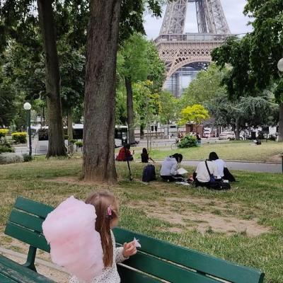 Jeanne et la sortie tout eiffel